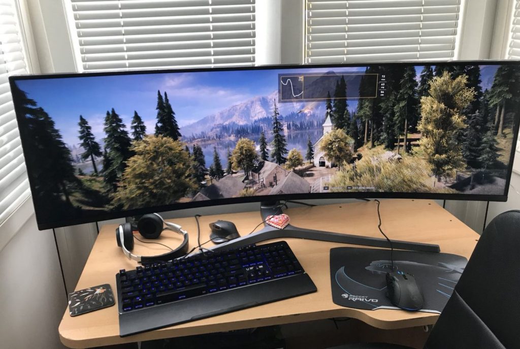 Гостинг монитора. Samsung chg90. Samsung Ultrawide 49. Ultrawide монитор Samsung. Samsung 32:9.